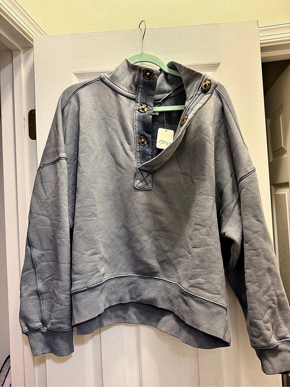 Free people Snap-Front Sweatshirt Size Large NWT